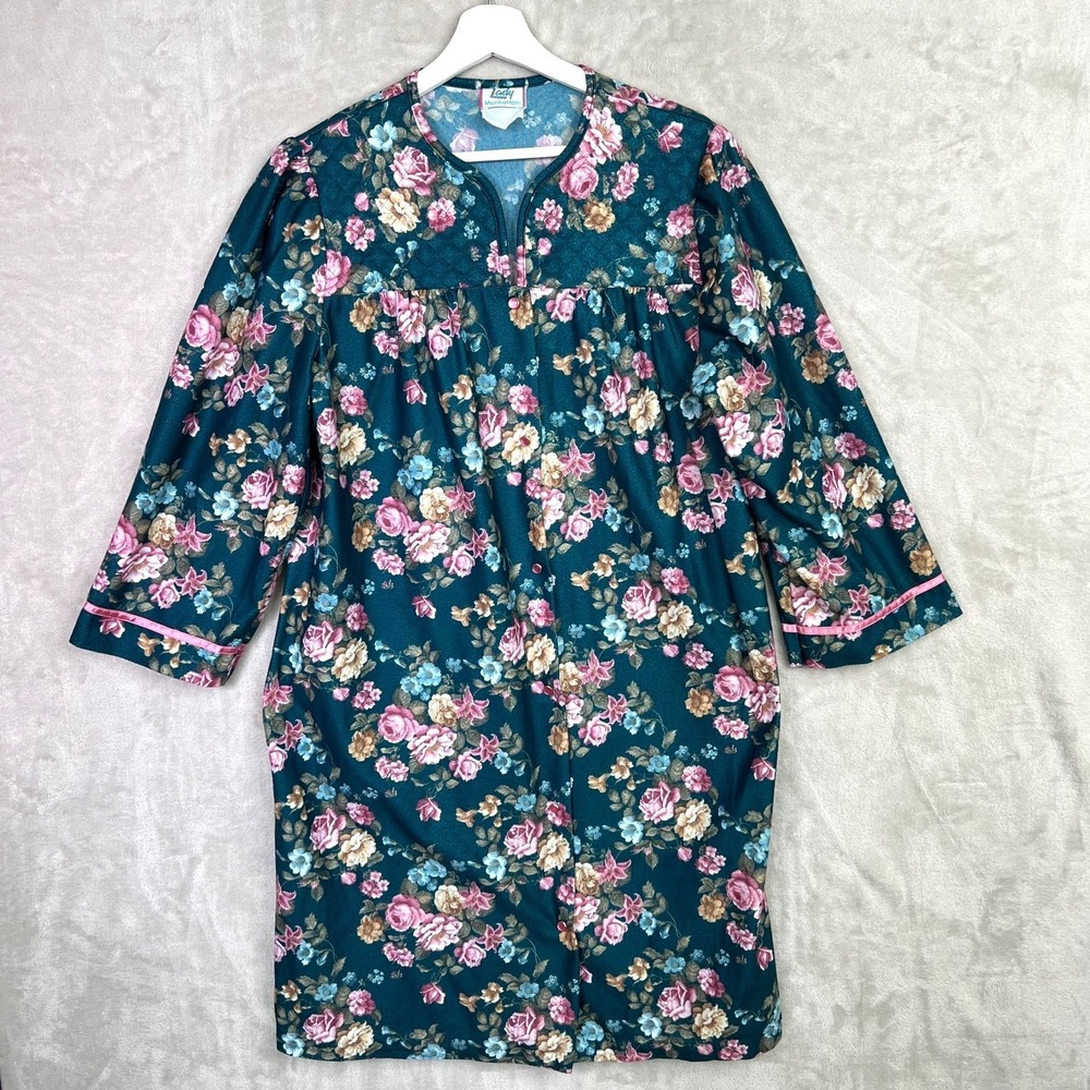 Vintage Lady Manhattan Robe Fleece Floral Nightgown Muumuu Sz M Bloomcore Granny